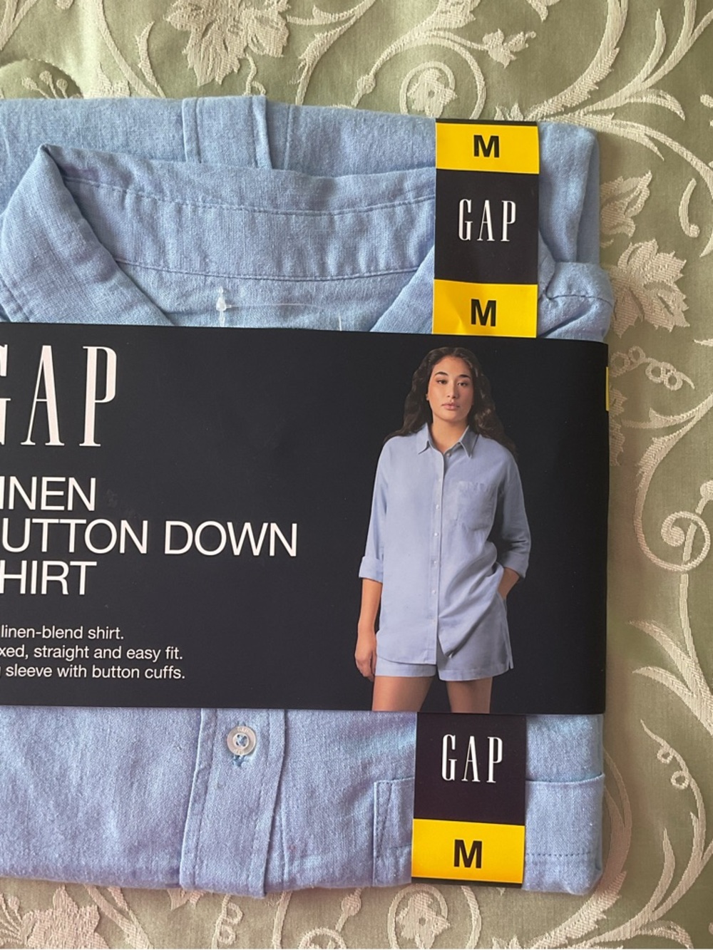 GAP Women’s Sky Blue Casual Button-Down Shirt
